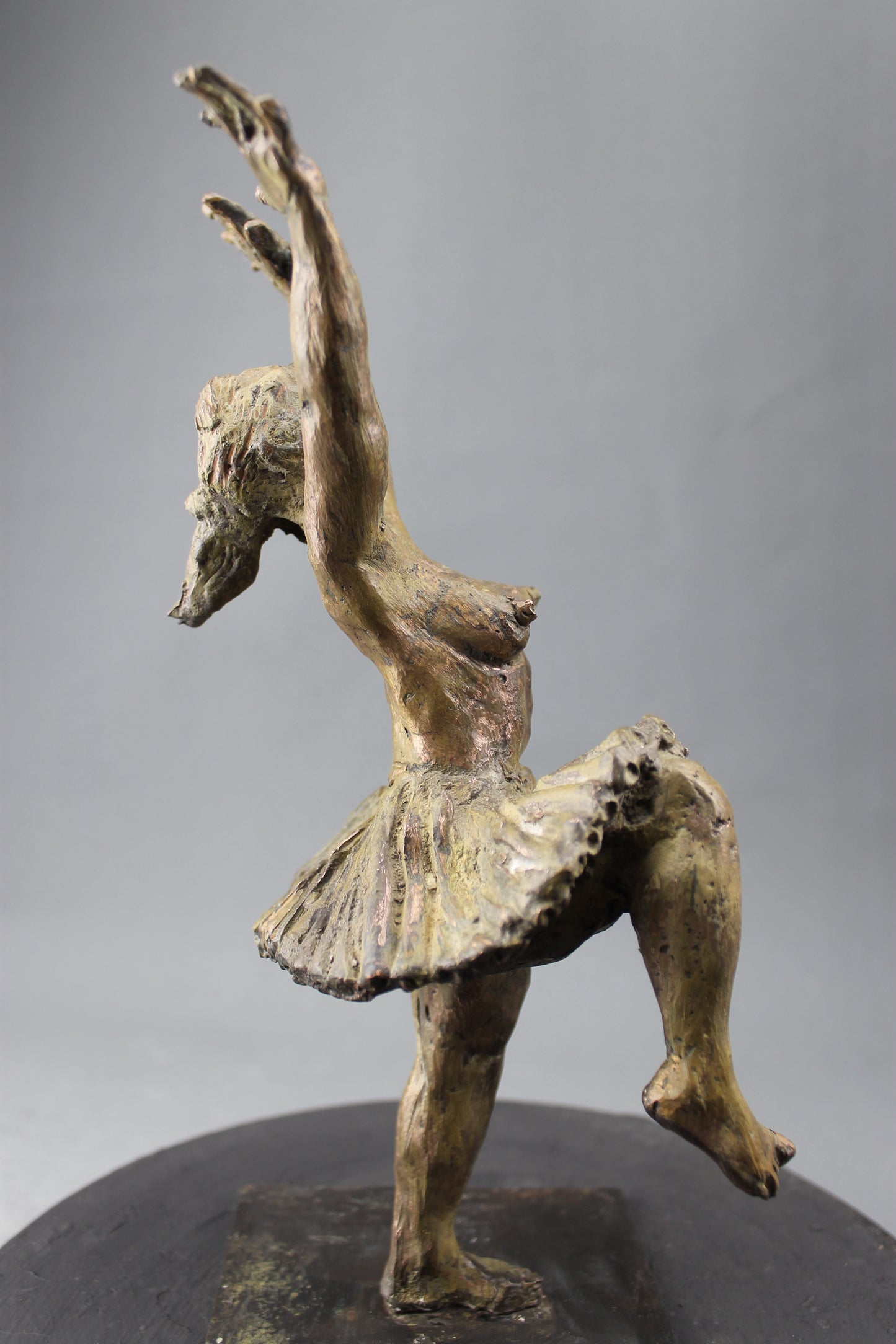 sculpture, audrey flechet, fonderie du champ bon, statue, statuette, bronze, cire perdue, l'élan, cancan, cirque, danse, danseuse