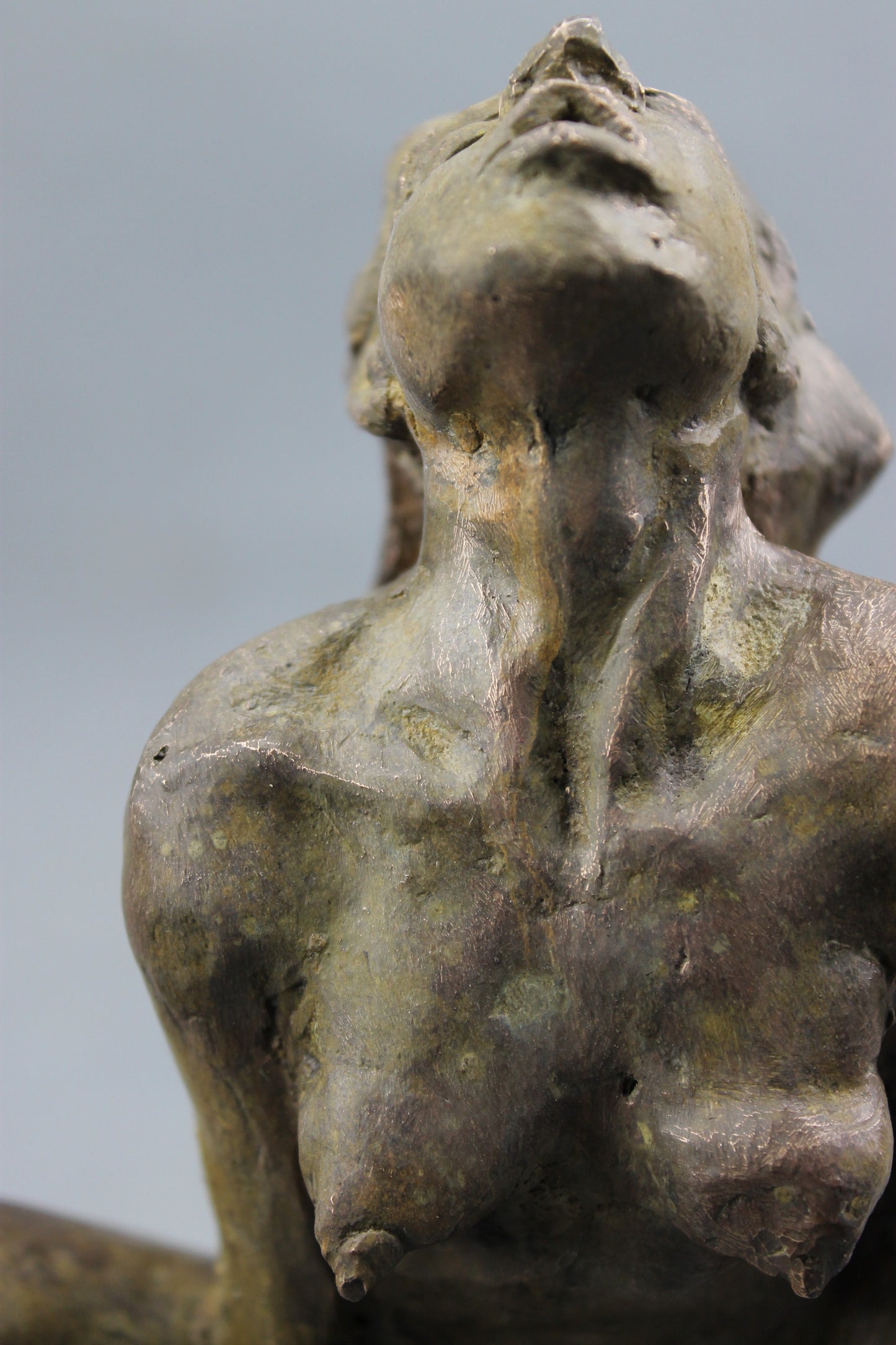 flechet, audrey flechet, sculpture, fonderie du champ bon, bronze, averse, nu feminin, statue, statuette