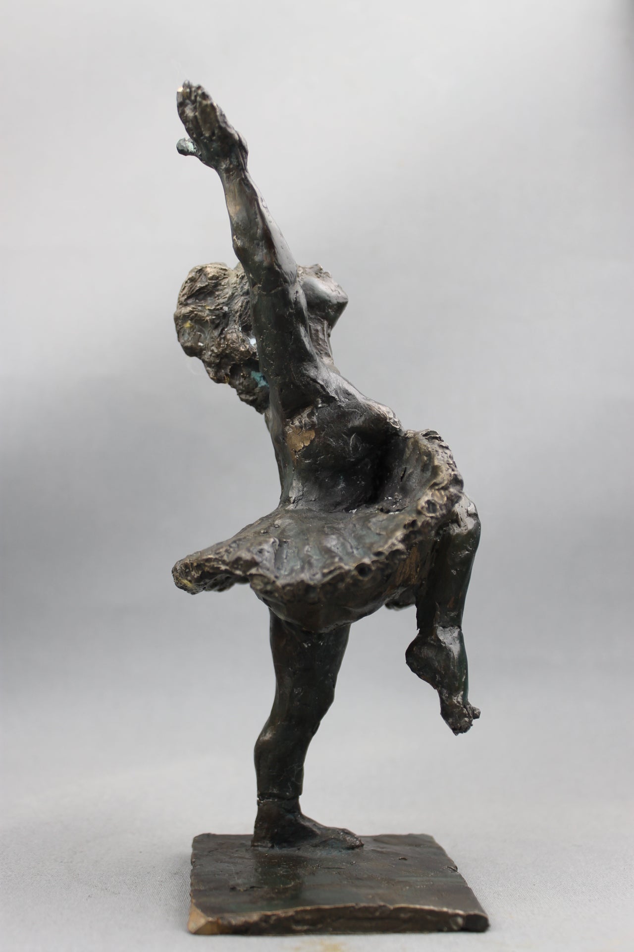 audrey flechet, flechet, sculpture, fonderie du champ bon, film stop motion, bronze, cancan, danseuse, film animation, film stop motion, équilibre éphémère
