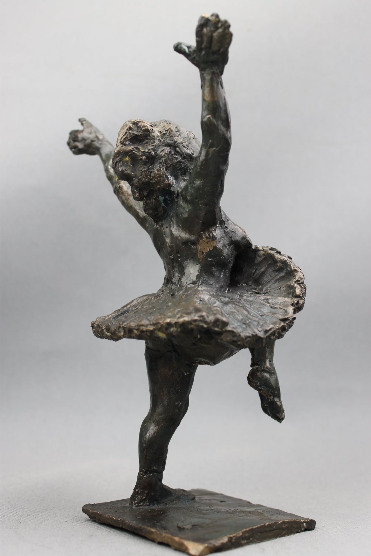 audrey flechet, flechet, sculpture, fonderie du champ bon, film stop motion, bronze, cancan, danseuse, film animation, film stop motion, équilibre éphémère