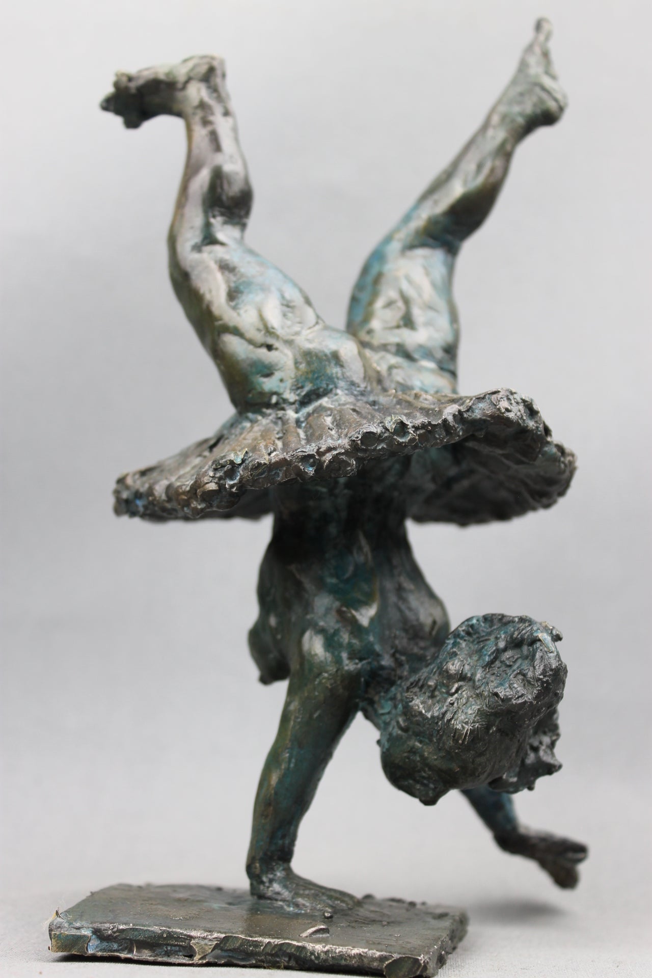 audrey flechet, flechet, sculpture, fonderie du champ bon, film stop motion, bronze, cancan, danseuse, film animation, film stop motion, envers inconscient
