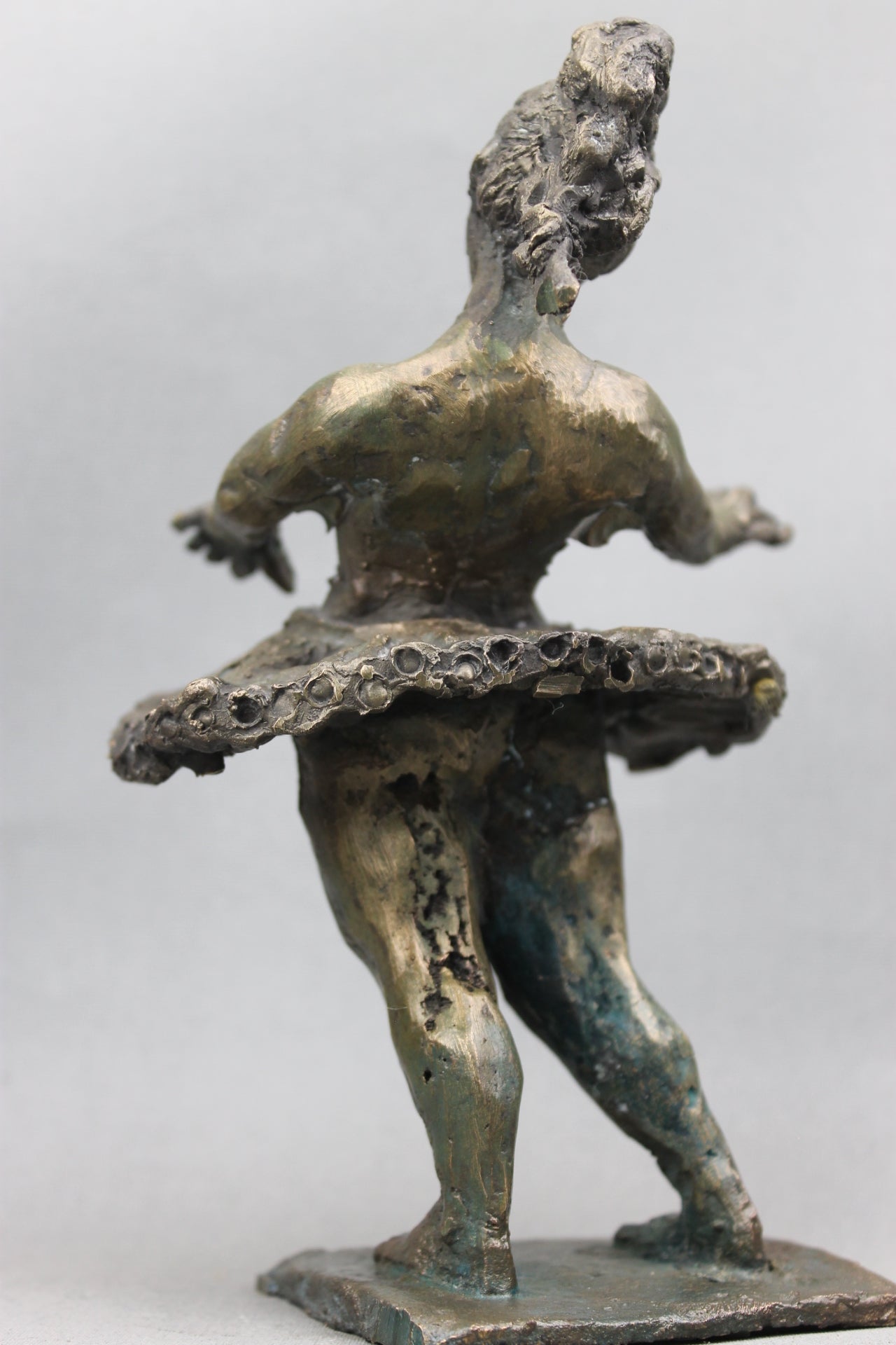 audrey flechet, flechet, sculpture, fonderie du champ bon, film stop motion, bronze, cancan, danseuse, film animation, film stop motion, univers changeant