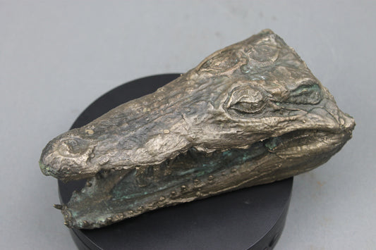 Tête de Crocodile en Bronze - Sculpture Artisanale d'Exception