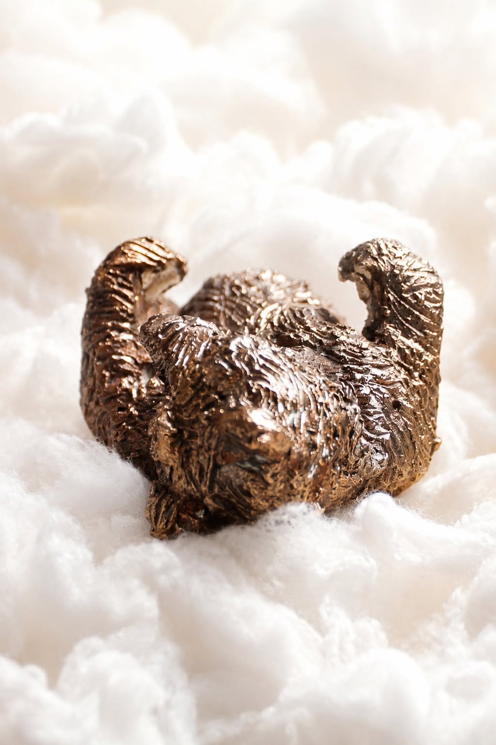 ours, sculpture, contemporaine, bronze, technique, cire perdue, lost wax, audrey flechet, flechet, fonderie du champ bon, Nounours songe à Pimprenelle