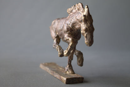 audrey flechet, sculpture, bronze equestre, fonderie du champ bon, cire perdue, bronce caballo, bronzo cavallo, galloping horse metal casting, lost wax
