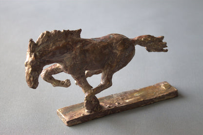 audrey flechet, sculpture, bronze equestre, fonderie du champ bon, cire perdue, bronce caballo, bronzo cavallo, galloping horse metal casting, lost wax