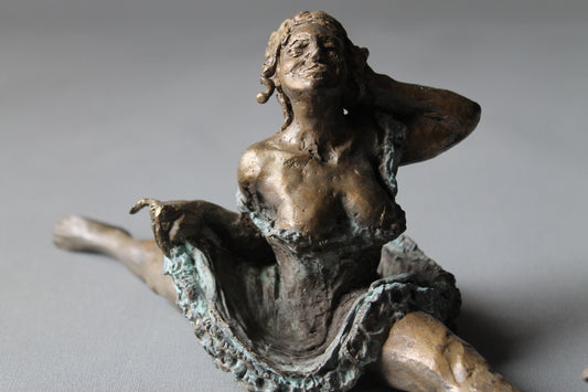 audrey flechet, fonderie du champ bon, french cancan, danseuse, bronze, cire perdue, metal casting, lost wax, dancer