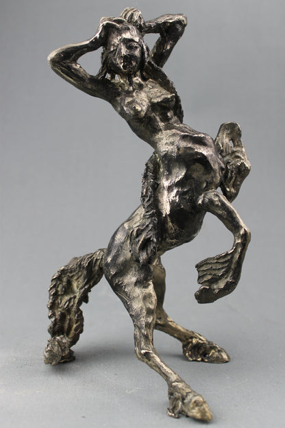 audrey flechet, sculpture, bronze, centaure, bronce, fonderie du champ bon, centaur, centauro, hylonomé