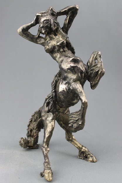 audrey flechet, sculpture, bronze, centaure, bronce, fonderie du champ bon, centaur, centauro, hylonomé