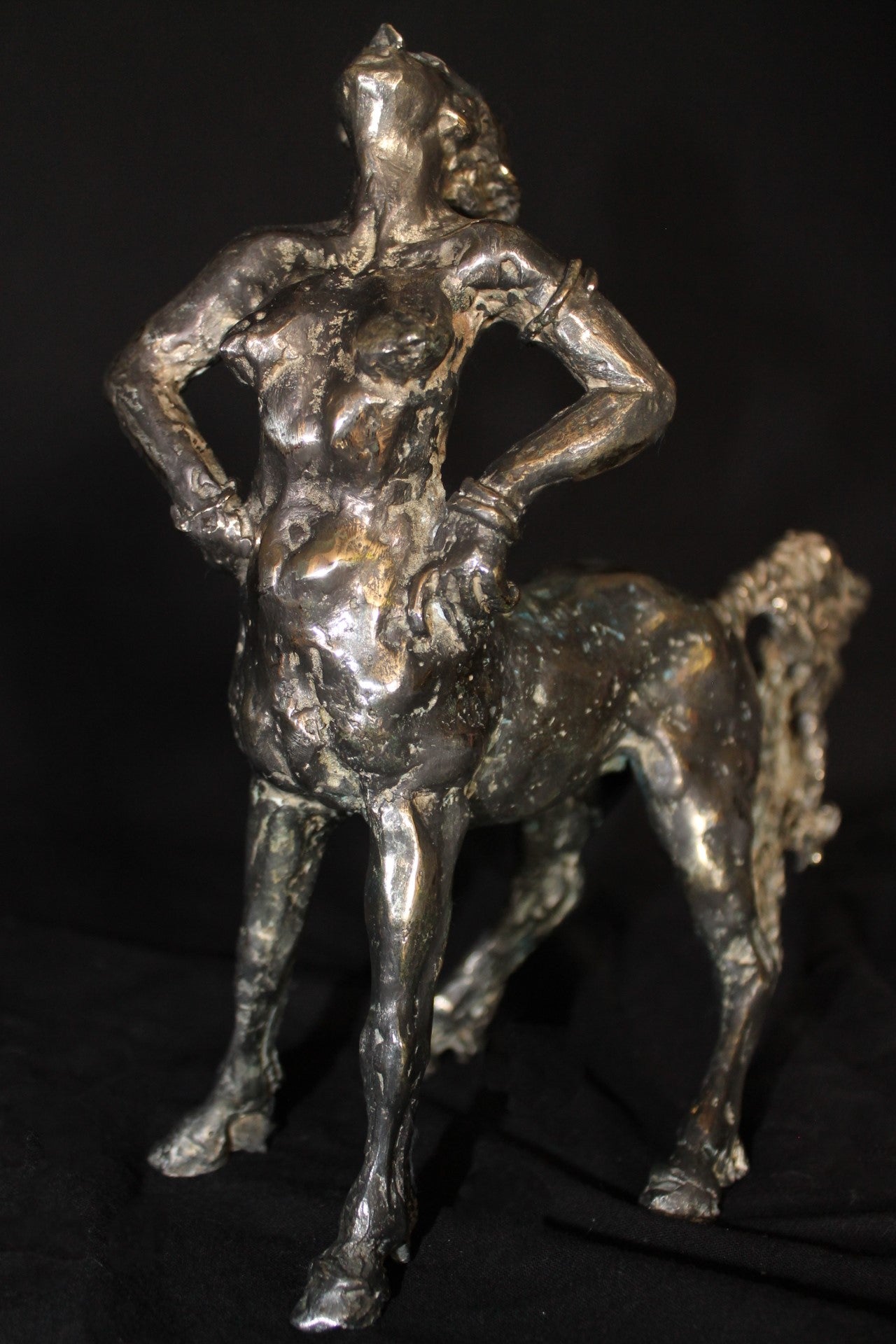 audrey flechet, sculpture, bronze, centaure, bronce, fonderie du champ bon, centaur, centauro, occyrhoé