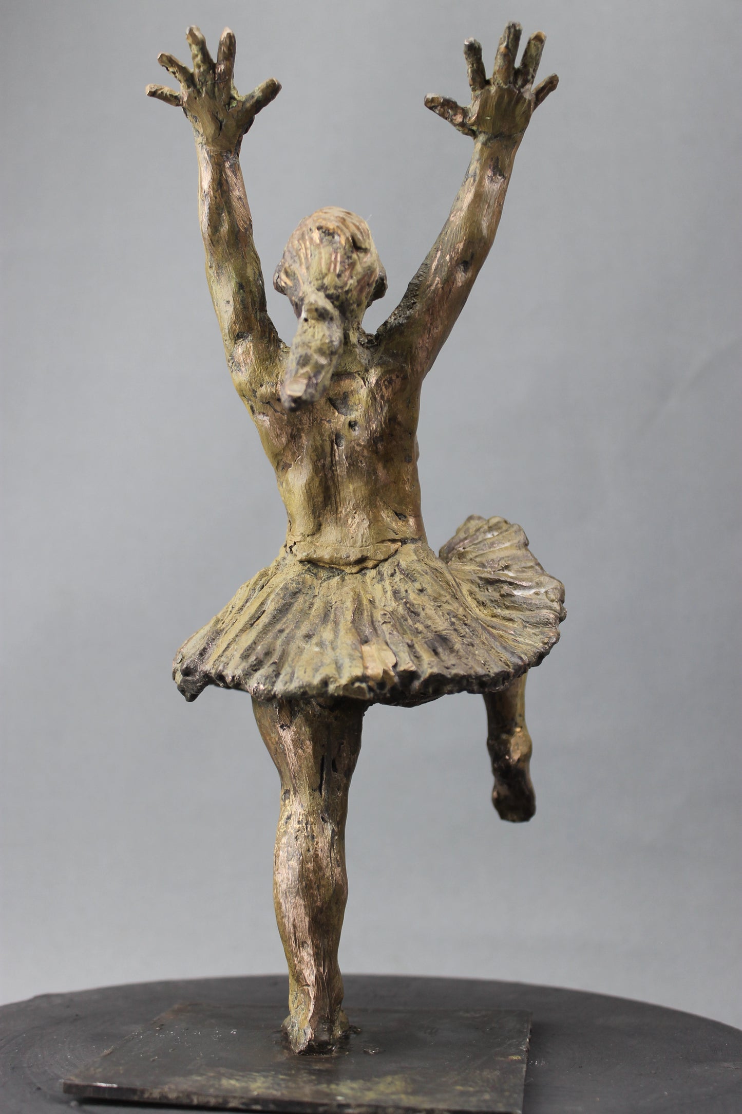 sculpture, audrey flechet, fonderie du champ bon, statue, statuette, bronze, cire perdue, l'élan, cancan, cirque, danse, danseuse