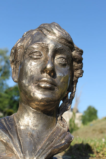 camille claudel, claudel, sculpture, audrey flechet, flechet, fonderie du champ bon, bronze, buste, cire perdue, lost wax, metal casting, bust, french artiste