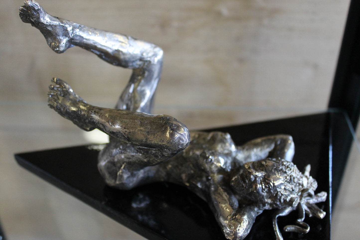 sculpture, bronze, audrey flechet, fonderie du champ bon, pattes de sauterelle
