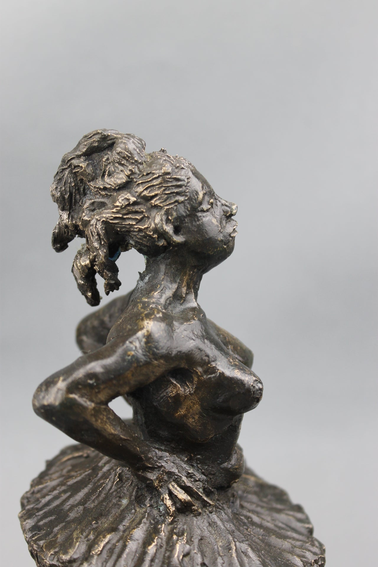 audrey flechet, flechet, sculpture, fonderie du champ bon, film stop motion, bronze, cancan, danseuse, film animation, film stop motion, grace sous tension
