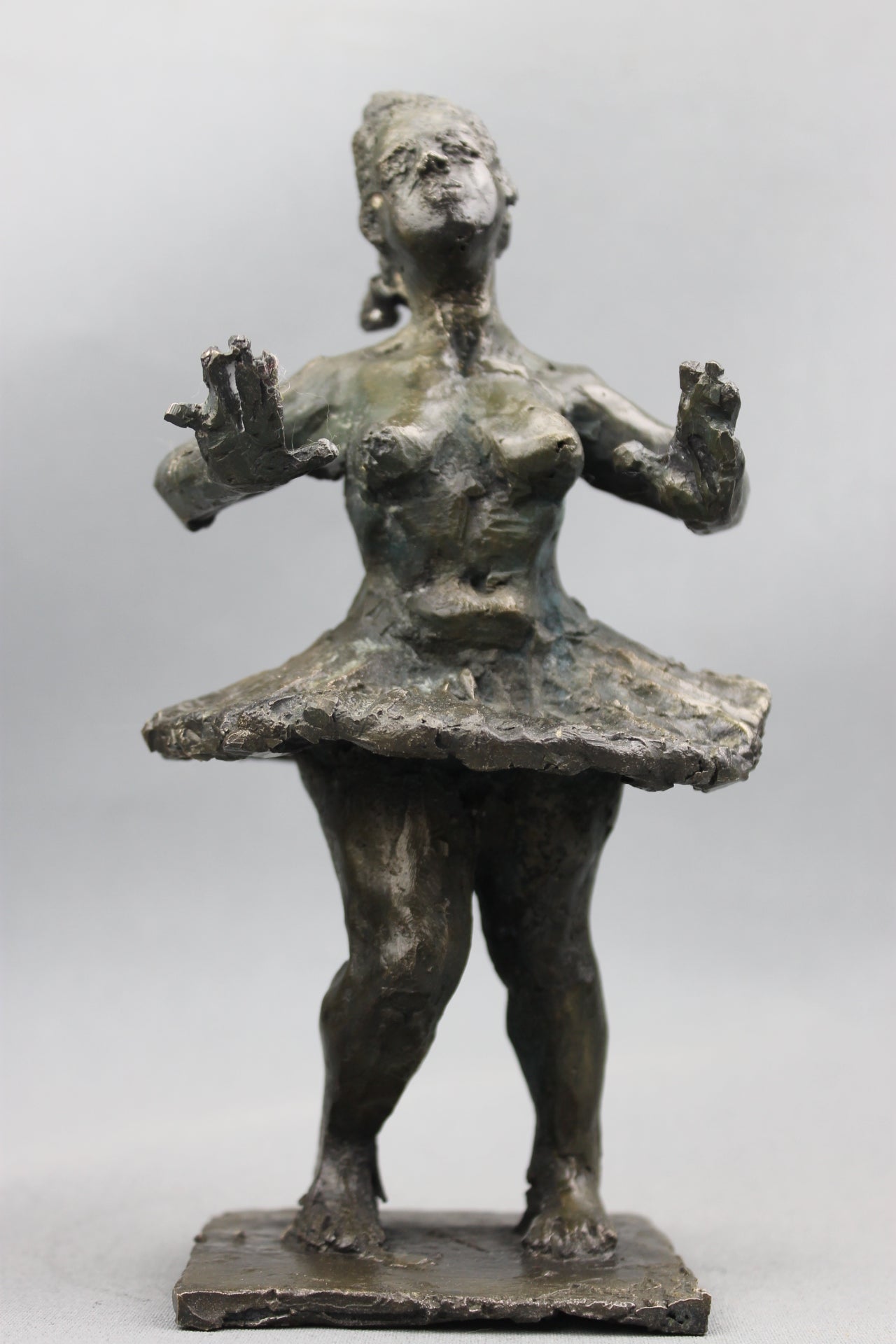 audrey flechet, flechet, sculpture, fonderie du champ bon, film stop motion, bronze, cancan, danseuse, film animation, film stop motion, mouvement suspendu