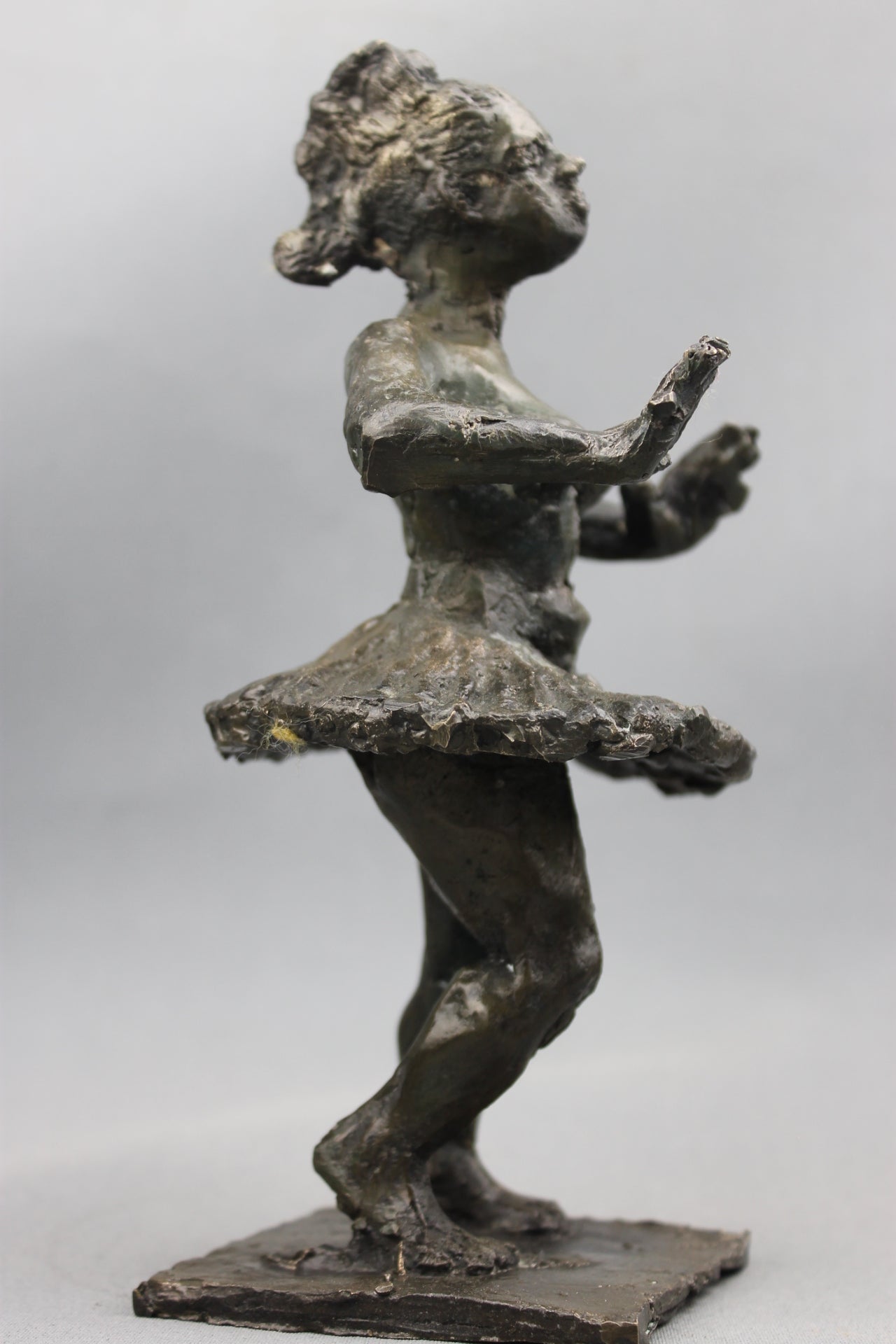 audrey flechet, flechet, sculpture, fonderie du champ bon, film stop motion, bronze, cancan, danseuse, film animation, film stop motion, mouvement suspendu