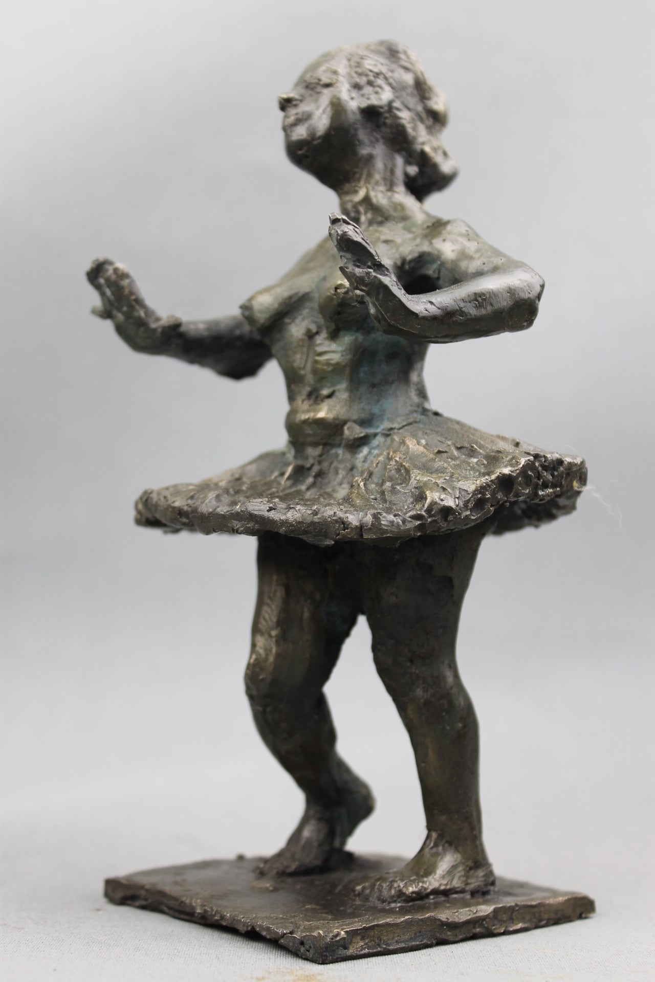 audrey flechet, flechet, sculpture, fonderie du champ bon, film stop motion, bronze, cancan, danseuse, film animation, film stop motion, mouvement suspendu