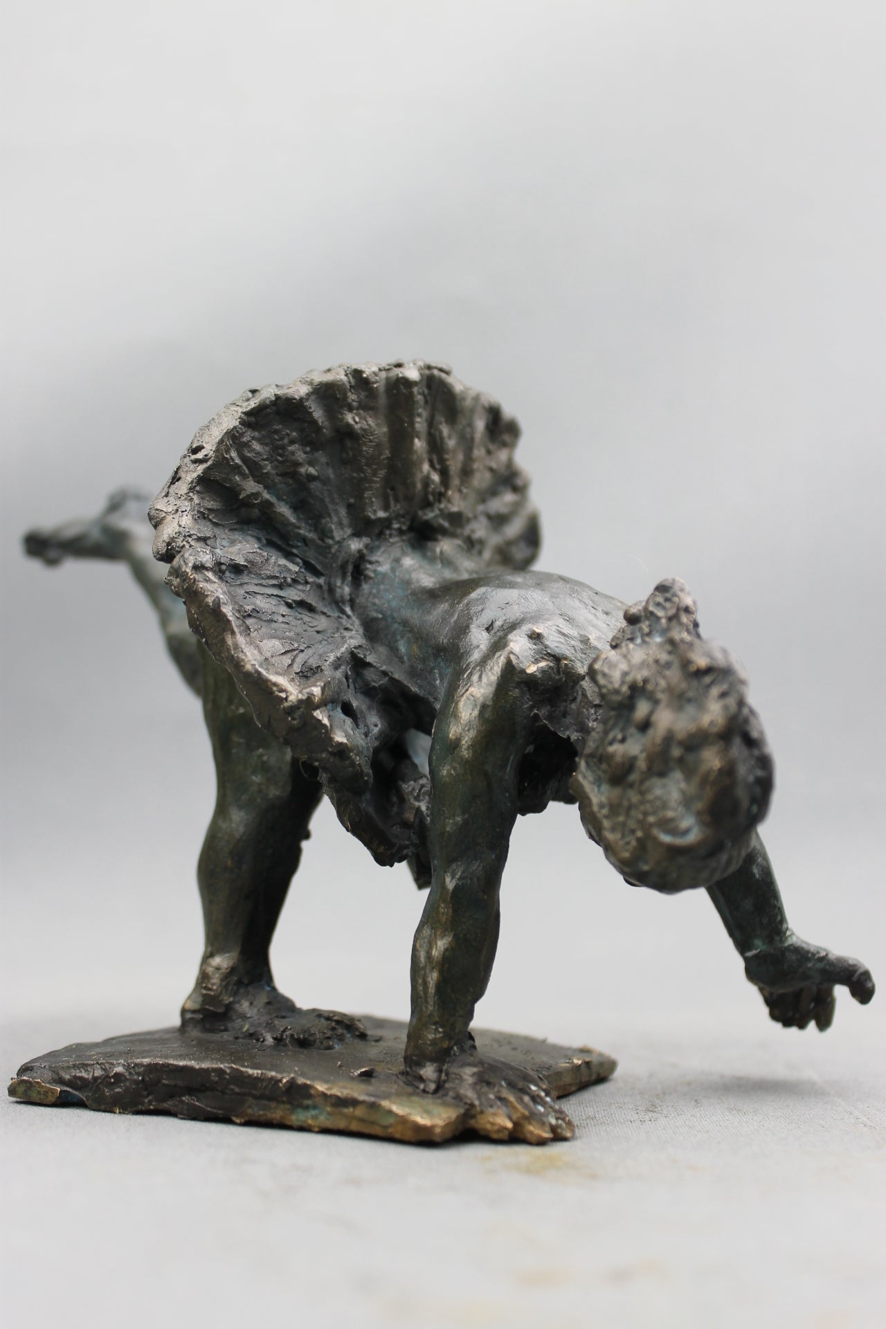 audrey flechet, flechet, sculpture, fonderie du champ bon, film stop motion, bronze, cancan, danseuse, film animation, film stop motion,envol inattendu