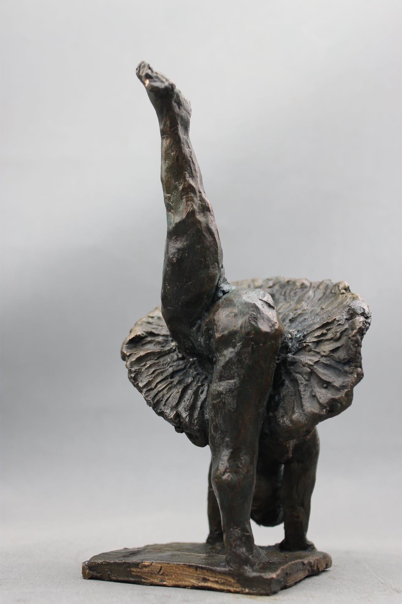 audrey flechet, flechet, sculpture, fonderie du champ bon, film stop motion, bronze, cancan, danseuse, film animation, film stop motion, culbute de la donzelle