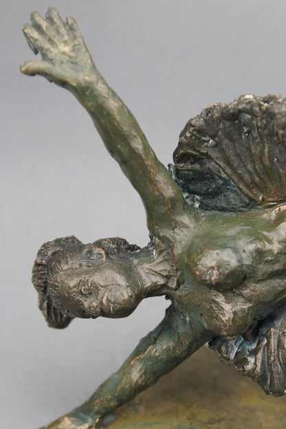 audrey flechet, flechet, sculpture, fonderie du champ bon, film stop motion, bronze, cancan, danseuse, film animation, film stop motion, grace sous tension