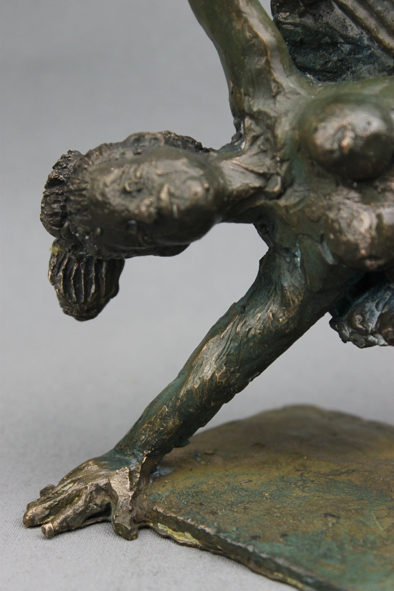 audrey flechet, flechet, sculpture, fonderie du champ bon, film stop motion, bronze, cancan, danseuse, film animation, film stop motion, grace sous tension