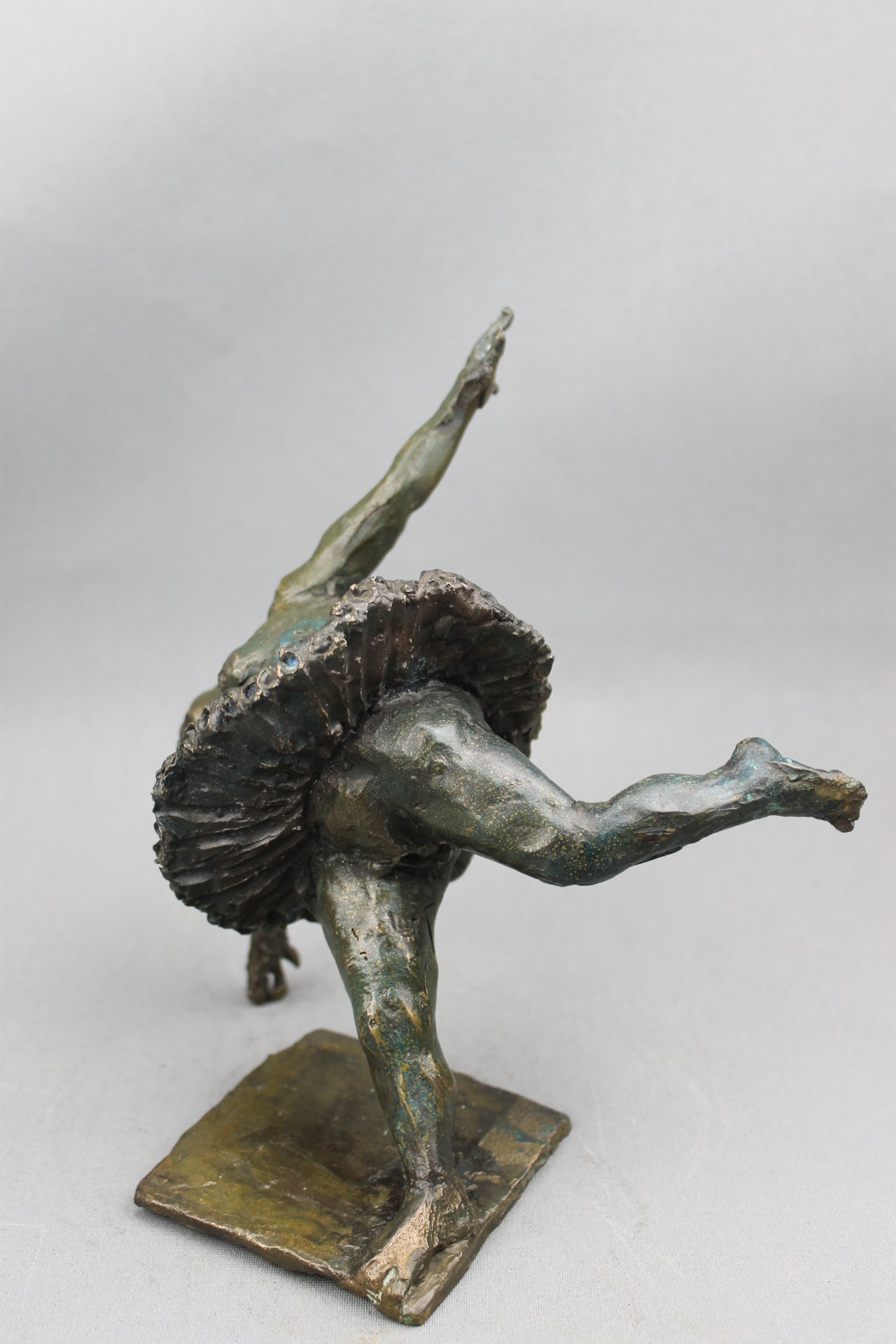 audrey flechet, flechet, sculpture, fonderie du champ bon, film stop motion, bronze, cancan, danseuse, film animation, film stop motion, monde transparent
