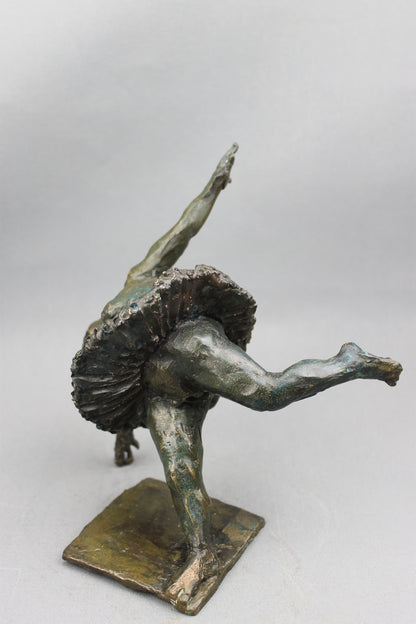 audrey flechet, flechet, sculpture, fonderie du champ bon, film stop motion, bronze, cancan, danseuse, film animation, film stop motion, monde transparent