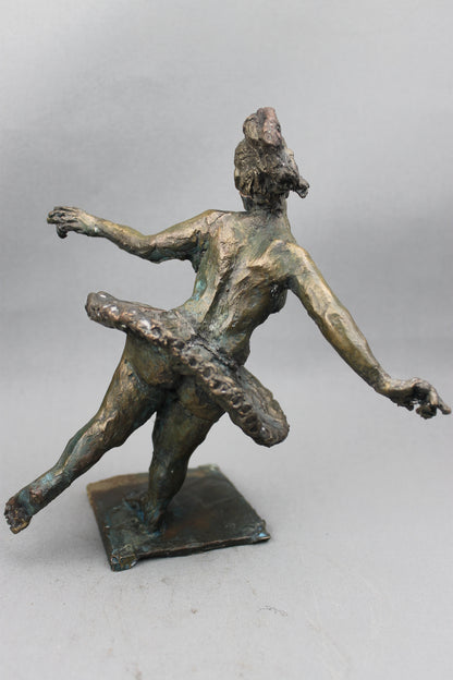 audrey flechet, flechet, sculpture, fonderie du champ bon, film stop motion, bronze, cancan, danseuse, film animation, film stop motion, élégance transparente