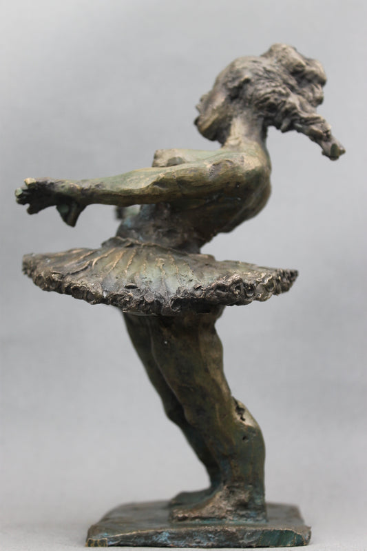 audrey flechet, flechet, sculpture, fonderie du champ bon, film stop motion, bronze, cancan, danseuse, film animation, film stop motion, univers changeant