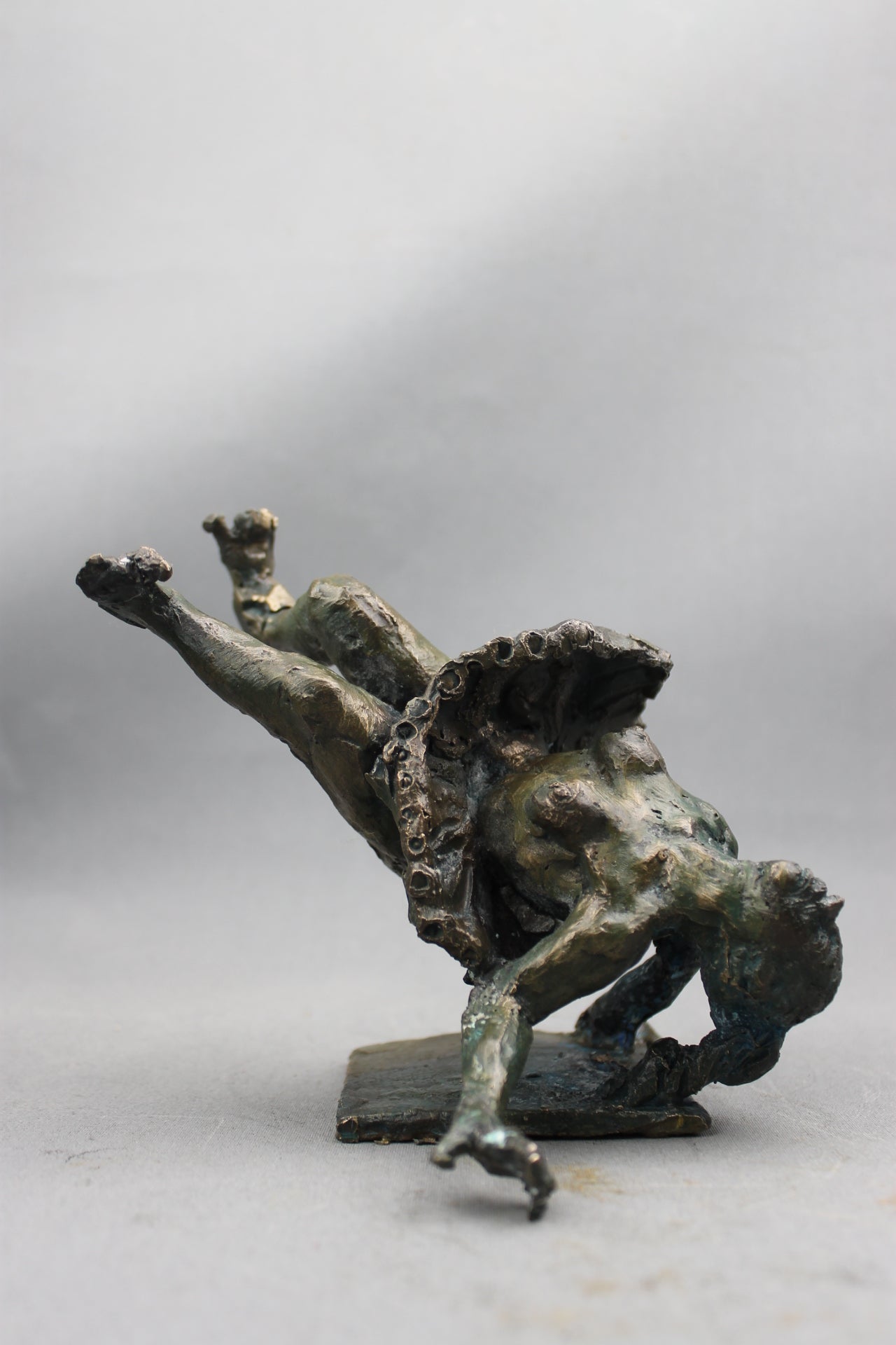 audrey flechet, flechet, sculpture, fonderie du champ bon, film stop motion, bronze, cancan, danseuse, film animation, film stop motion, apesanteur et gravité