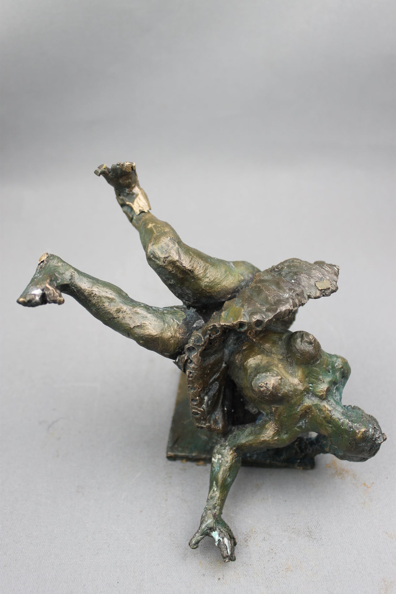 audrey flechet, flechet, sculpture, fonderie du champ bon, film stop motion, bronze, cancan, danseuse, film animation, film stop motion, apesanteur et gravité