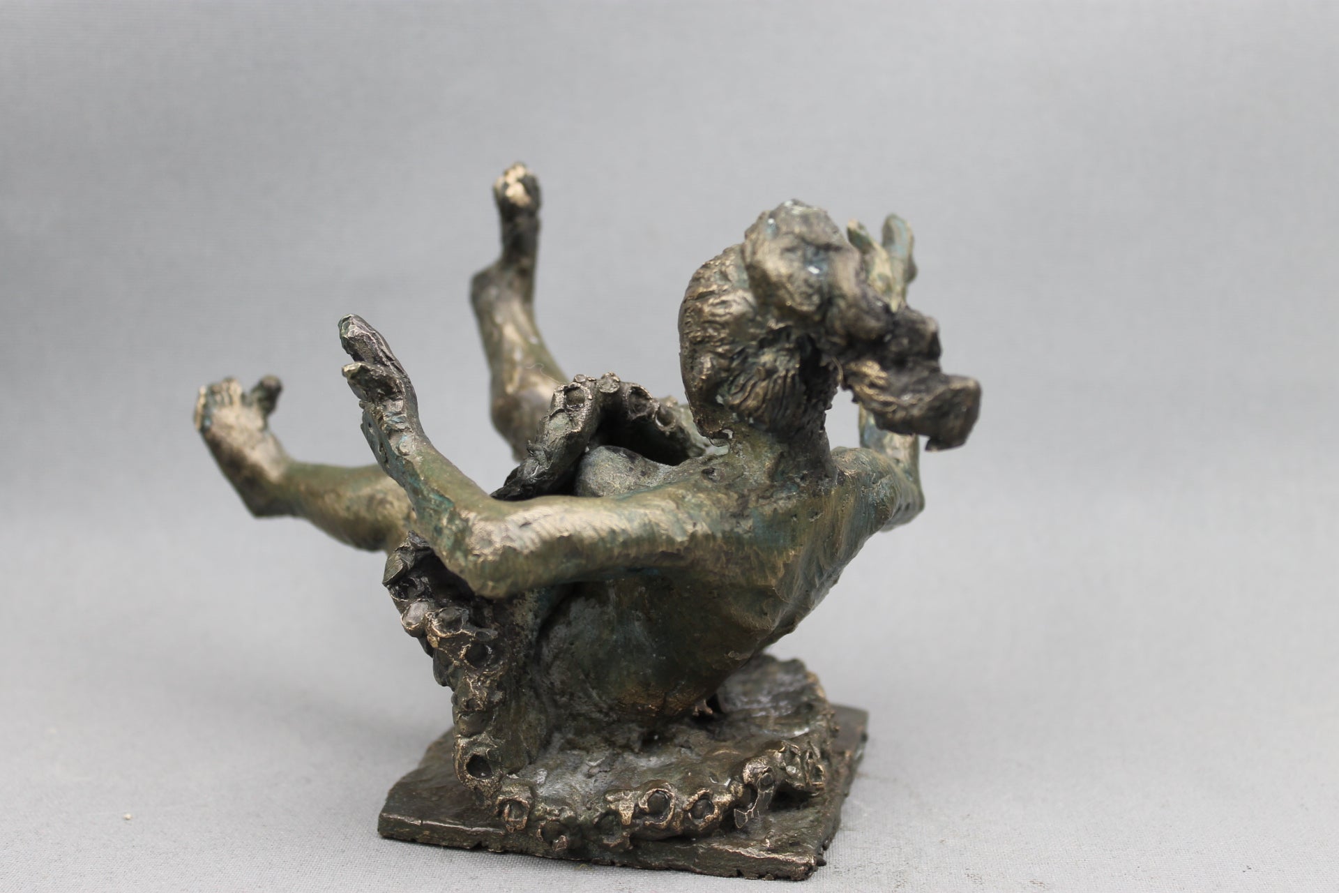audrey flechet, flechet, sculpture, fonderie du champ bon, film stop motion, bronze, cancan, danseuse, film animation, film stop motion, acrobate malchanceuse