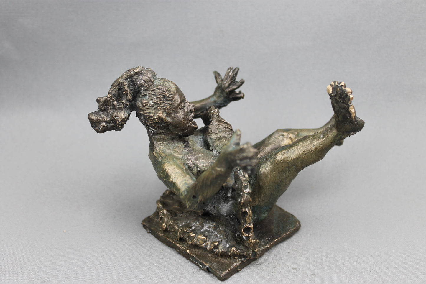 audrey flechet, flechet, sculpture, fonderie du champ bon, film stop motion, bronze, cancan, danseuse, film animation, film stop motion, acrobate malchanceuse