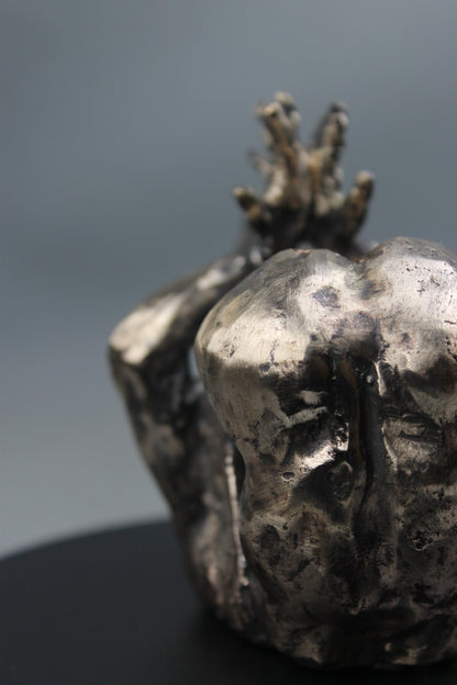 sculpture contemporaine, egon schiele, sculpture, audrey flechet, flechet, fonderie du champ bon, bronze, statue, statuette, cire perdue, technique de la cire perdue, bronce, lost wax, la paupiette, nu féminin