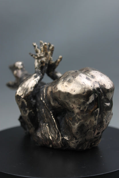 sculpture contemporaine, egon schiele, sculpture, audrey flechet, flechet, fonderie du champ bon, bronze, statue, statuette, cire perdue, technique de la cire perdue, bronce, lost wax, la paupiette, nu féminin