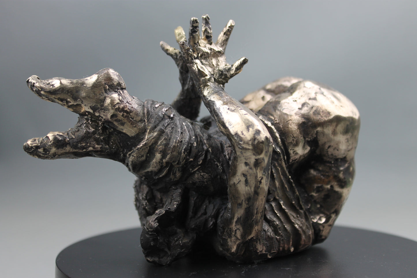 sculpture contemporaine, egon schiele, sculpture, audrey flechet, flechet, fonderie du champ bon, bronze, statue, statuette, cire perdue, technique de la cire perdue, bronce, lost wax, la paupiette, nu féminin
